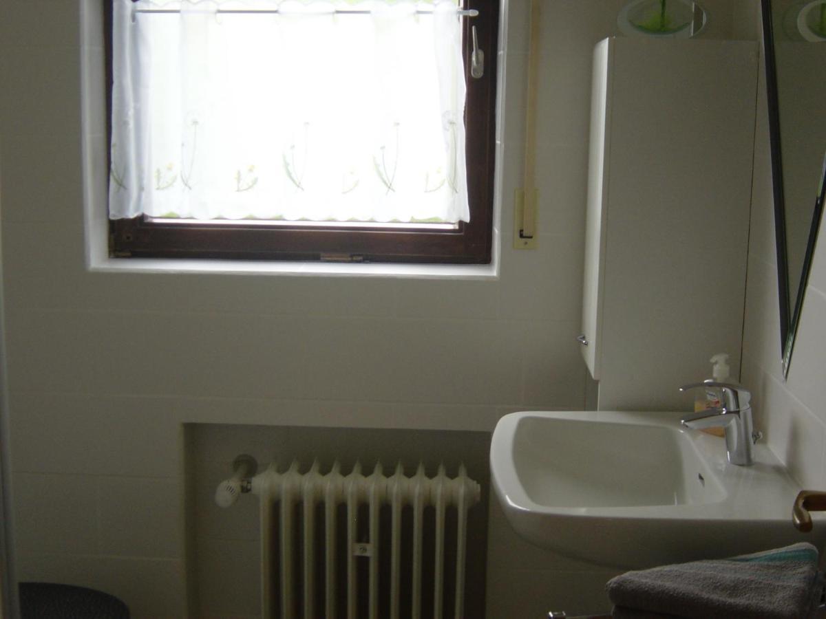 Haus Am Wald Apartment Hillscheid ภายนอก รูปภาพ